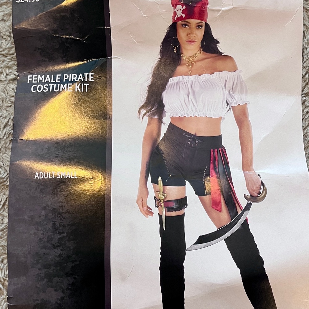 Halloween Women's Pirate Costume Kit - White and Black for costume events